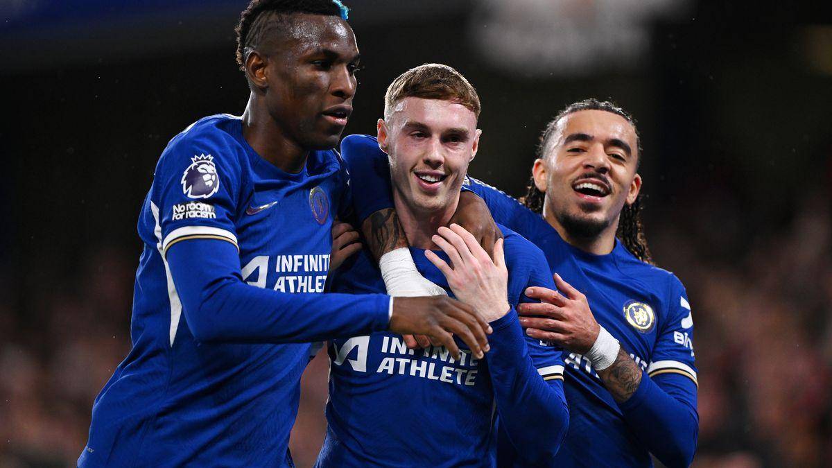 欧冠：巴黎圣日尔曼VS切尔西——攻防博弈下的胜负手与比分推演